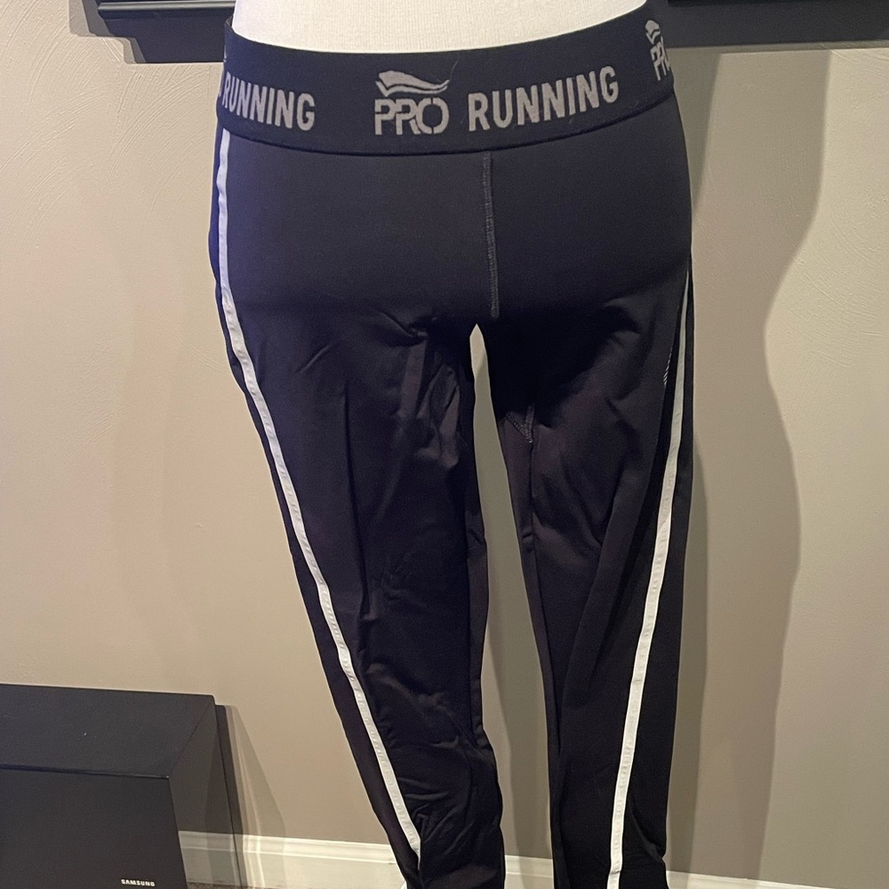 Black crivit pro leggings